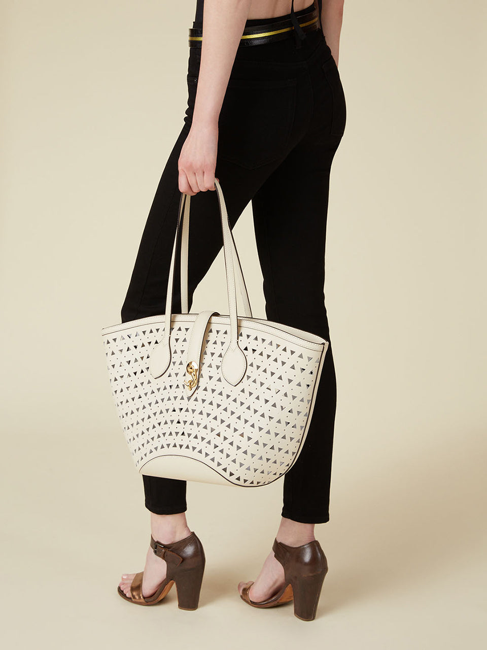 Sonoma Bag L_Perforated_Vanilla